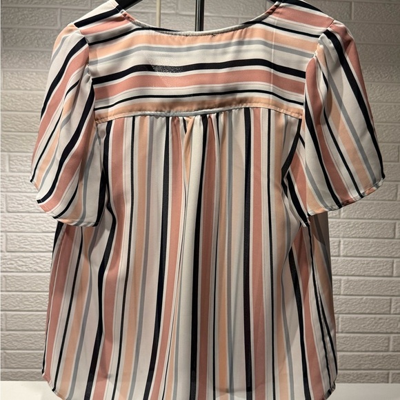 W5 Pink and Black Boxy‎ Blouse Relaxed Fit - Picture 2 of 3